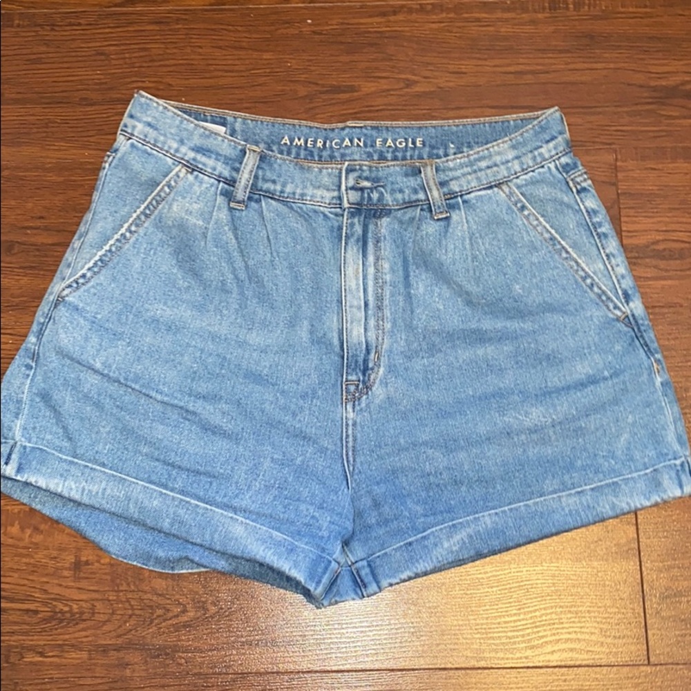 SIZE 6 MOM SHORTS high waisted - Picture 1 of 3